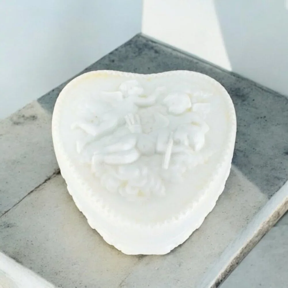 1984 Lladro Small Heart Shaped Trinket Box‎ Three Cherubs Light Blue Porcelain